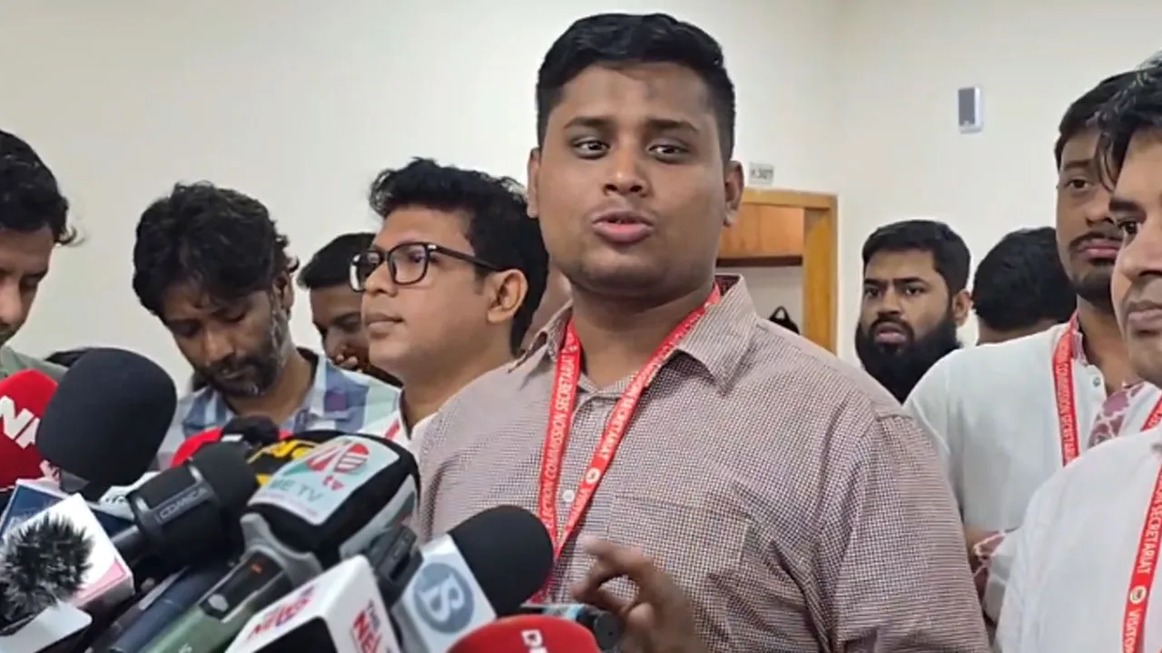 হাসনাত আবদুল্লাহ ইসির সিদ্ধান্তকে স্বেচ্ছাচারী হিসেবে দাবি
