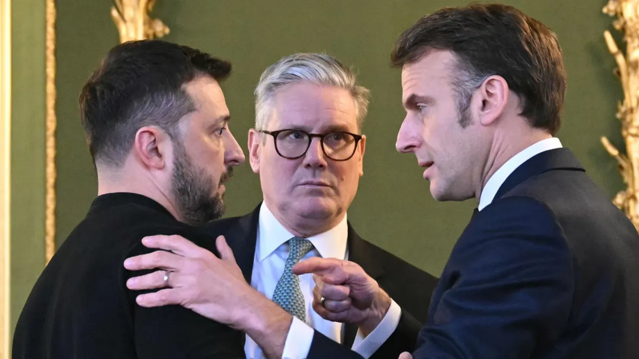 ম্যাক্রোঁ জেলেনস্কিকে সতর্ক করলেন যুক্তরাষ্ট্রকে নিয়ে