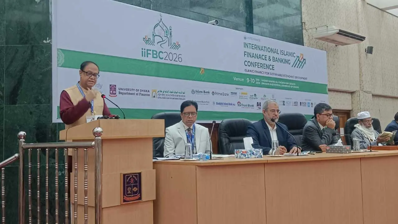 সুশাসনের ঘাটতিতে লুটপাটের শিকার ইসলামী ব্যাংকিং : গভর্নর