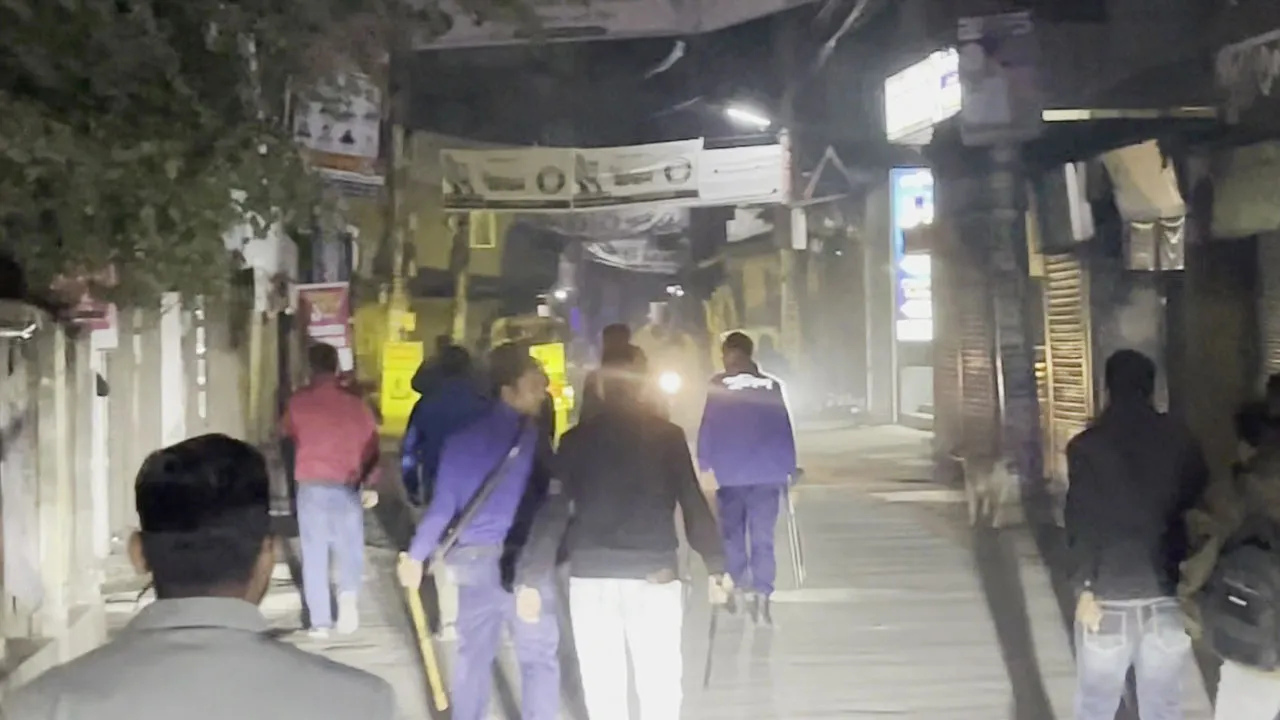 কুষ্টিয়ায় বিএনপির দুই পক্ষের ধাওয়া-পাল্টা ধাওয়া