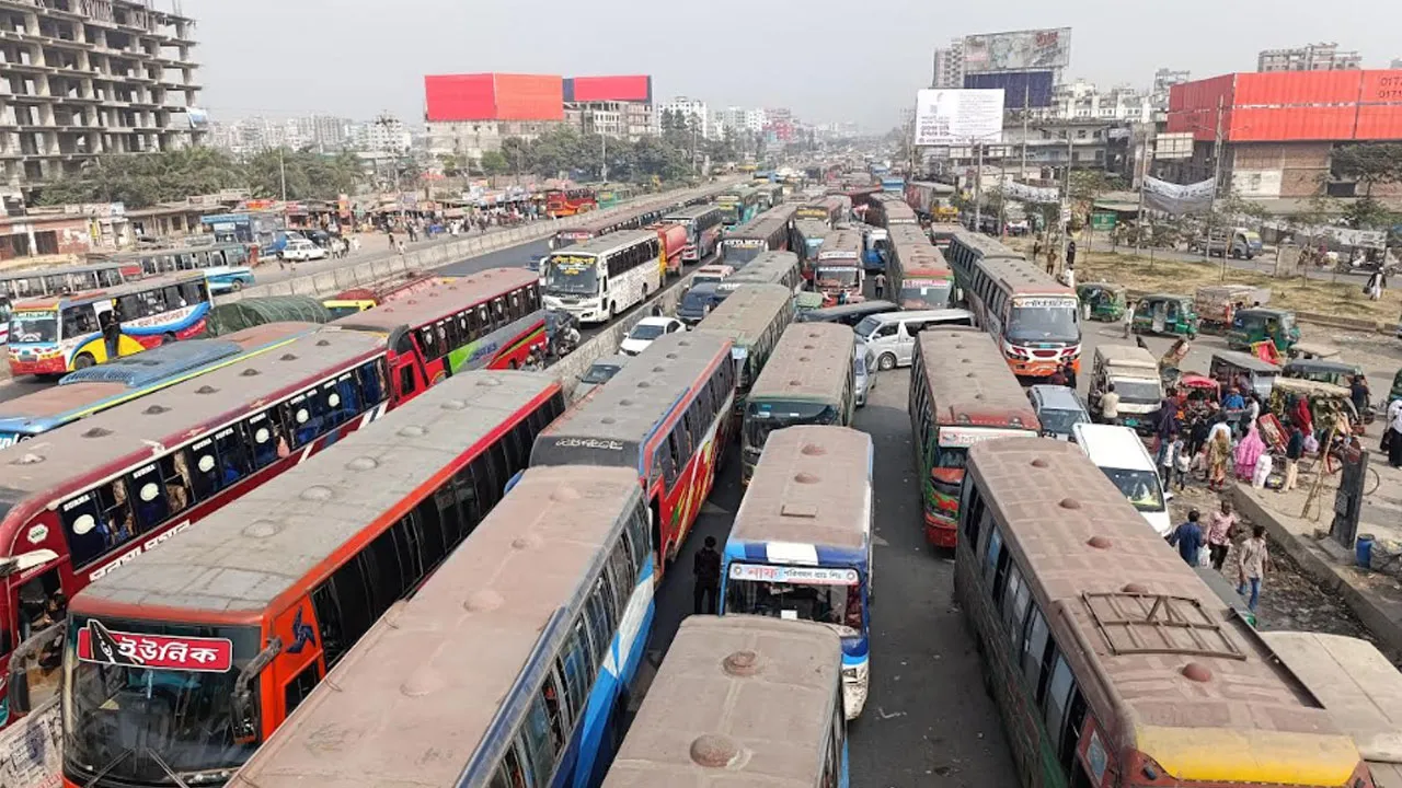 গ্যাসহীন সাত দিন, মহাসড়কে ক্ষোভের বিস্ফোরণ