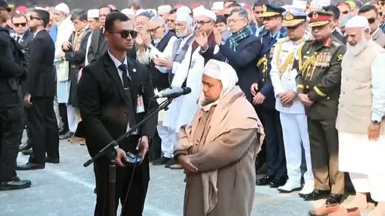 লাখো মানুষের অংশগ্রহণে খালেদা জিয়ার জানাজা সম্পন্ন