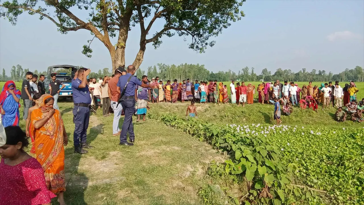 মা শনাক্ত করলেন ছেলেকে কঙ্কালে থাকা পোশাক দেখে