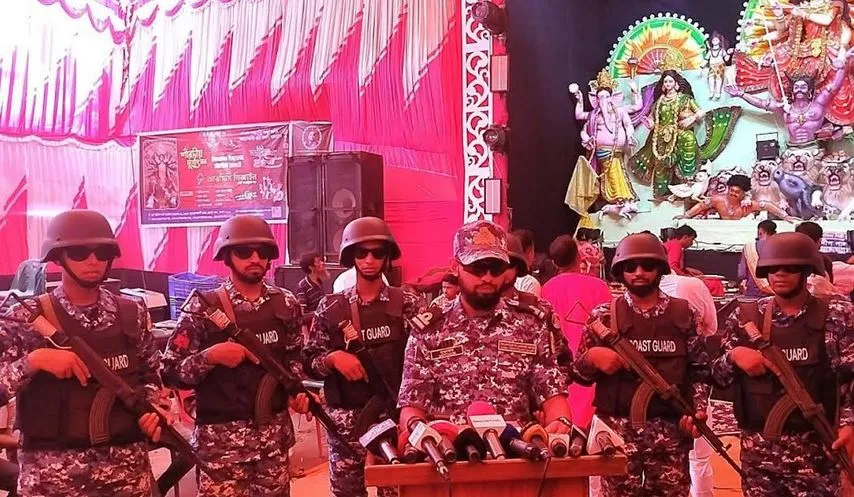 কোস্টগার্ডের উদ্যোগে উপকূলীয় অঞ্চলে পূজা উদযাপনে বিশেষ নিরাপত্তা ব্যবস্থা