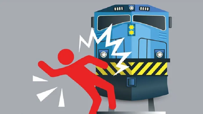 লালপুরে রেল দুর্ঘটনা, নারী আহত—হাত বিচ্ছিন্ন