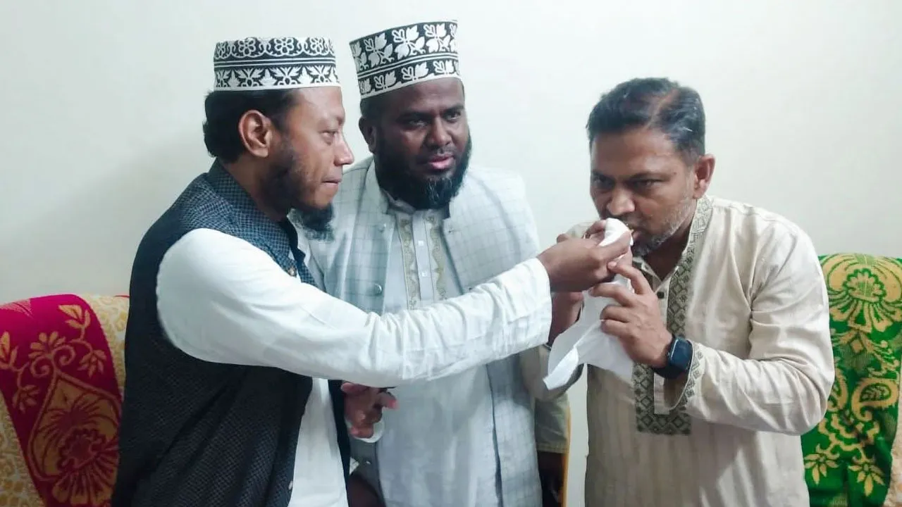 কুষ্টিয়ায় রাজনৈতিক প্রতিদ্বন্দ্বিতা শেষে সৌহার্দ্যপূর্ণ সাক্ষাৎ