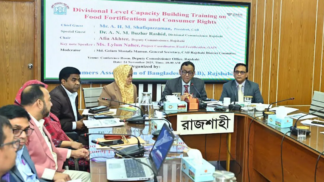 খোলা ভোজ্যতেলে ভয়াবহ ঝুঁকি: ক্যাব সভাপতির সতর্কবার্তা