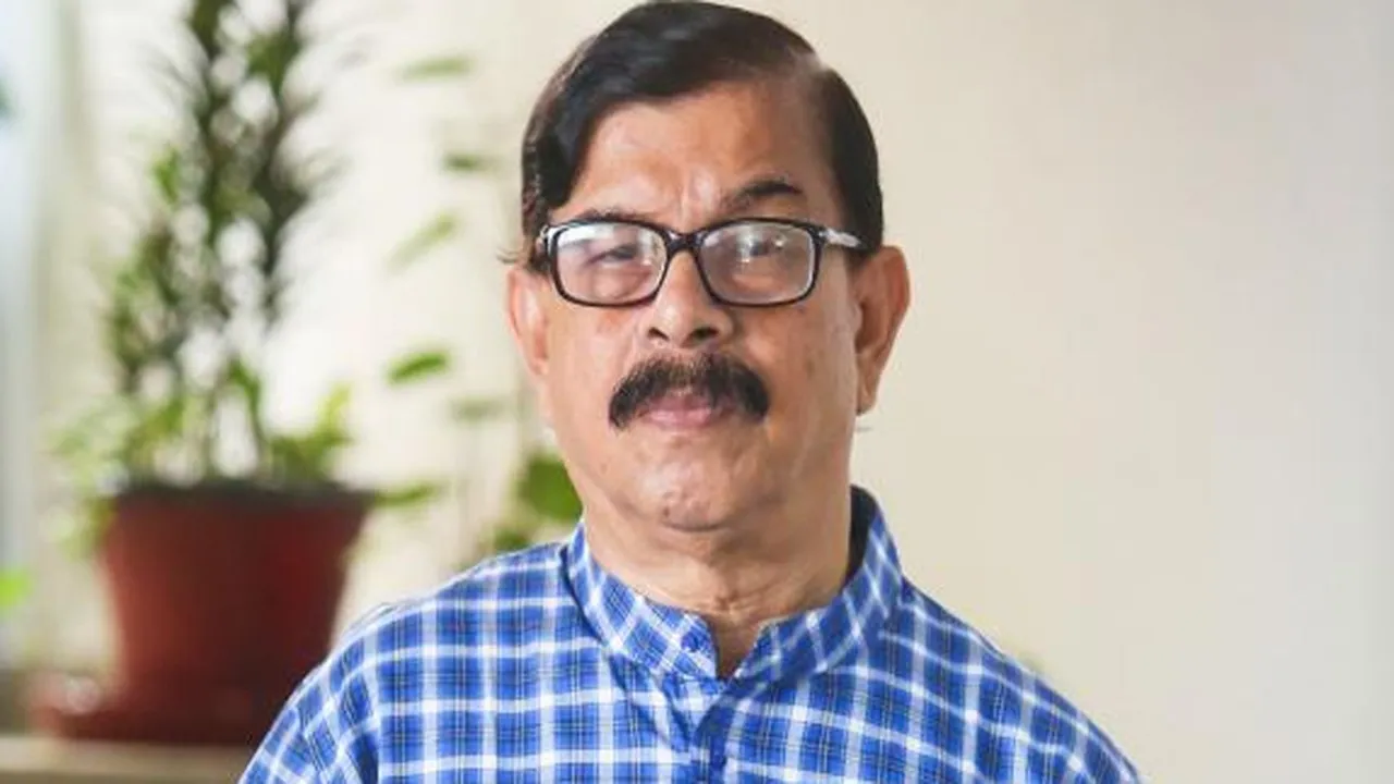 নাগরিক ঐক্যের সভাপতি মাহমুদুর রহমান মান্না হাসপাতালে ভর্তি