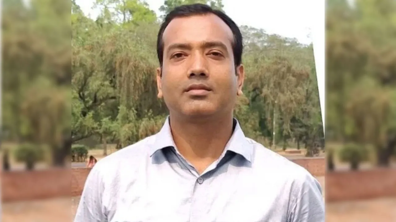 ডাকসুর পদবিতে শিক্ষকদের ওপর চাপ অনাকাঙ্ক্ষিত