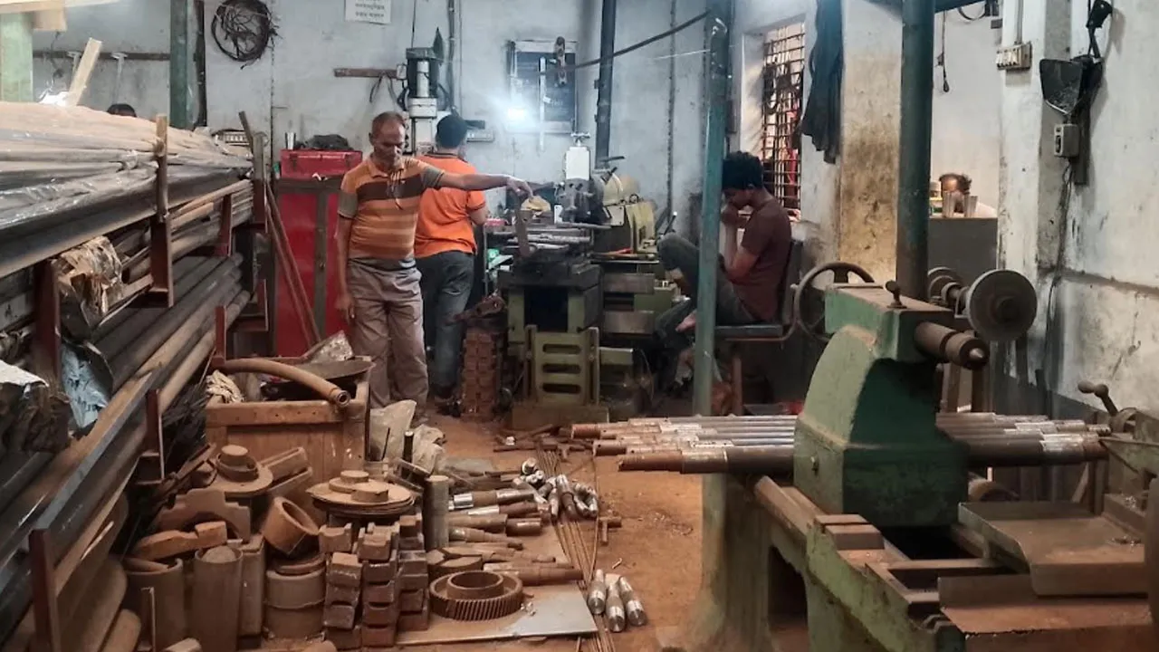 পরিত্যক্ত লোহা এখন সোনার খনি
