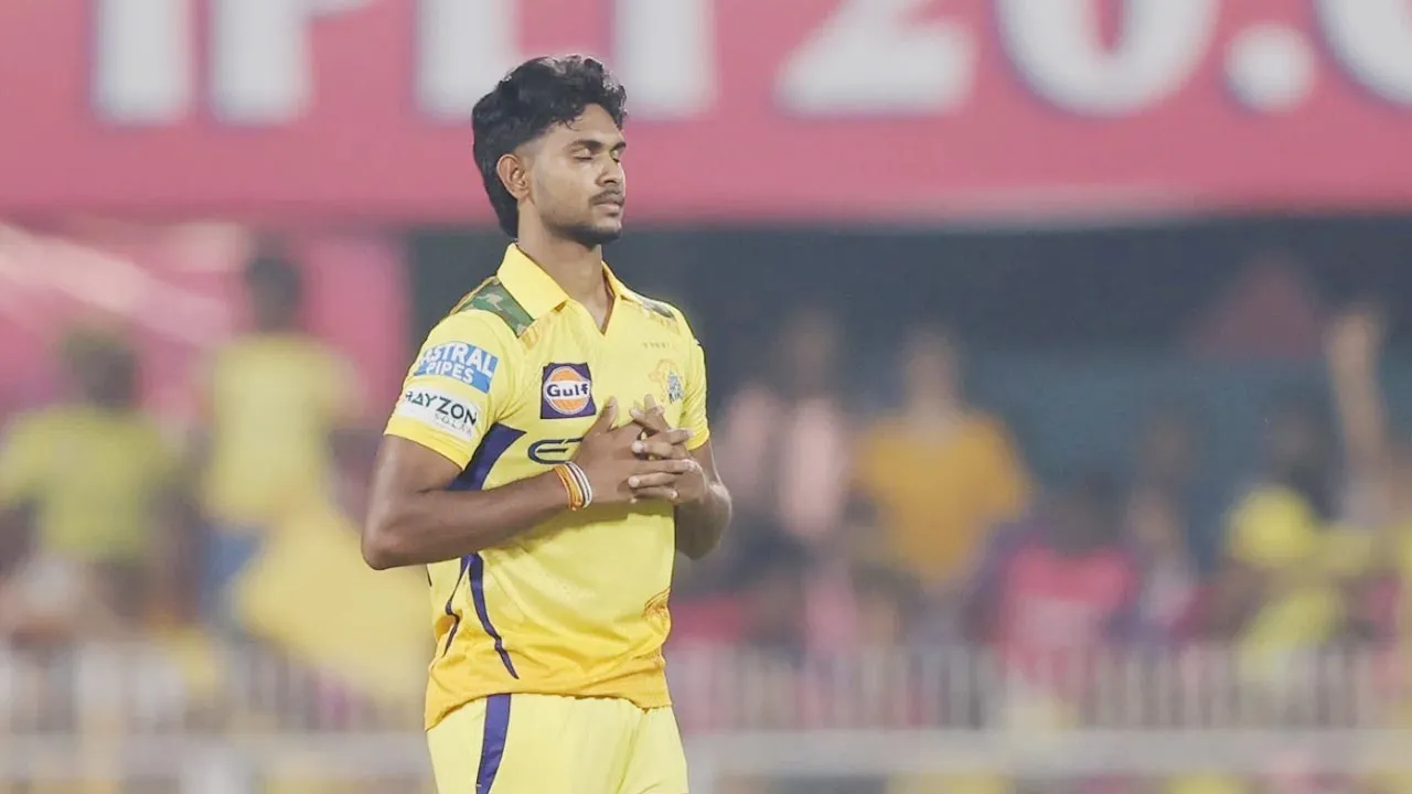 ১৩ কোটির পাথিরানাকে ছেড়েই দিলো চেন্নাই!