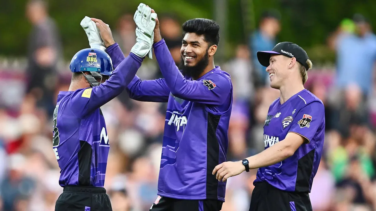 বিগ ব্যাশে রিশাদ হোসেনের স্পিন ঝলক, টানা পঞ্চম জয়ে শীর্ষে হোবার্ট