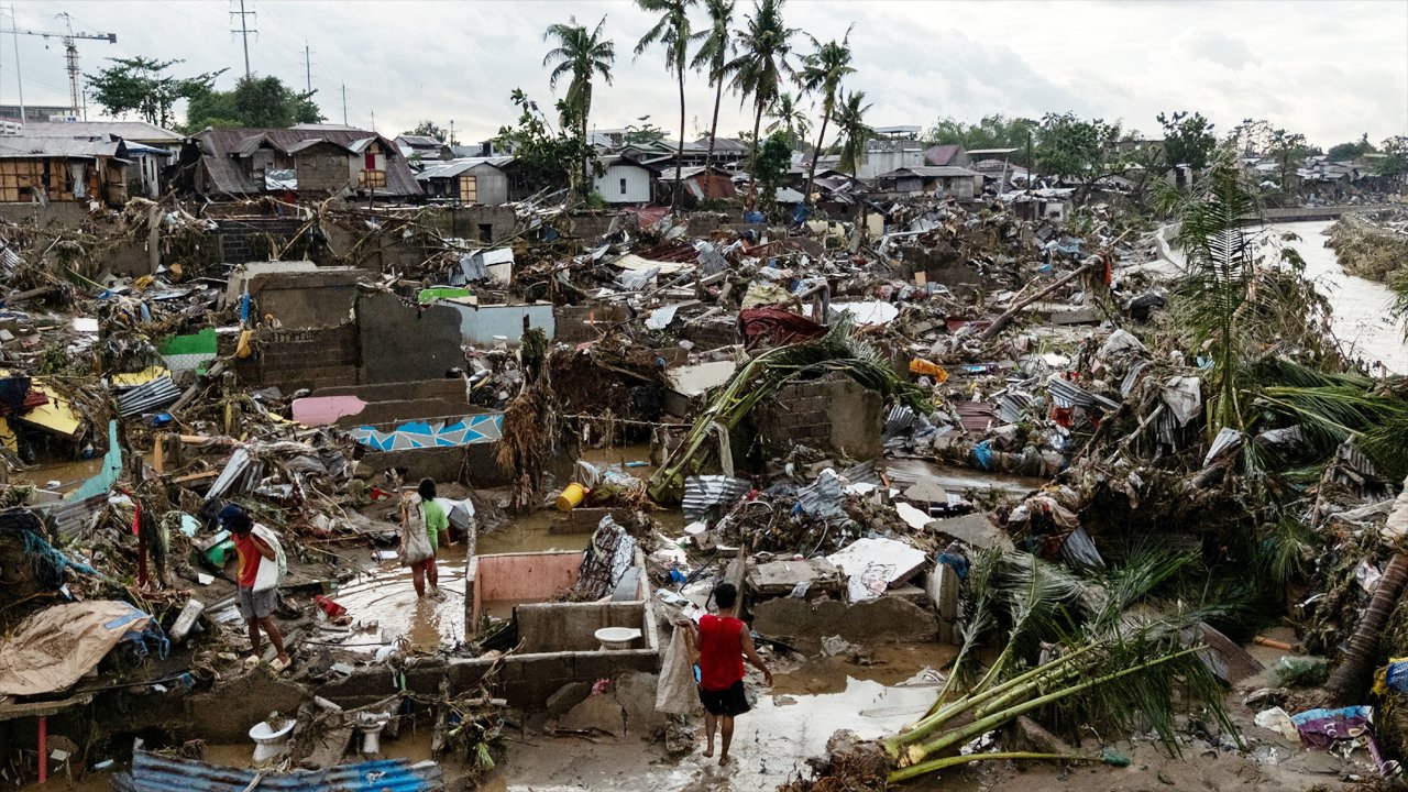 typhoon-in-philipne-20251108171115