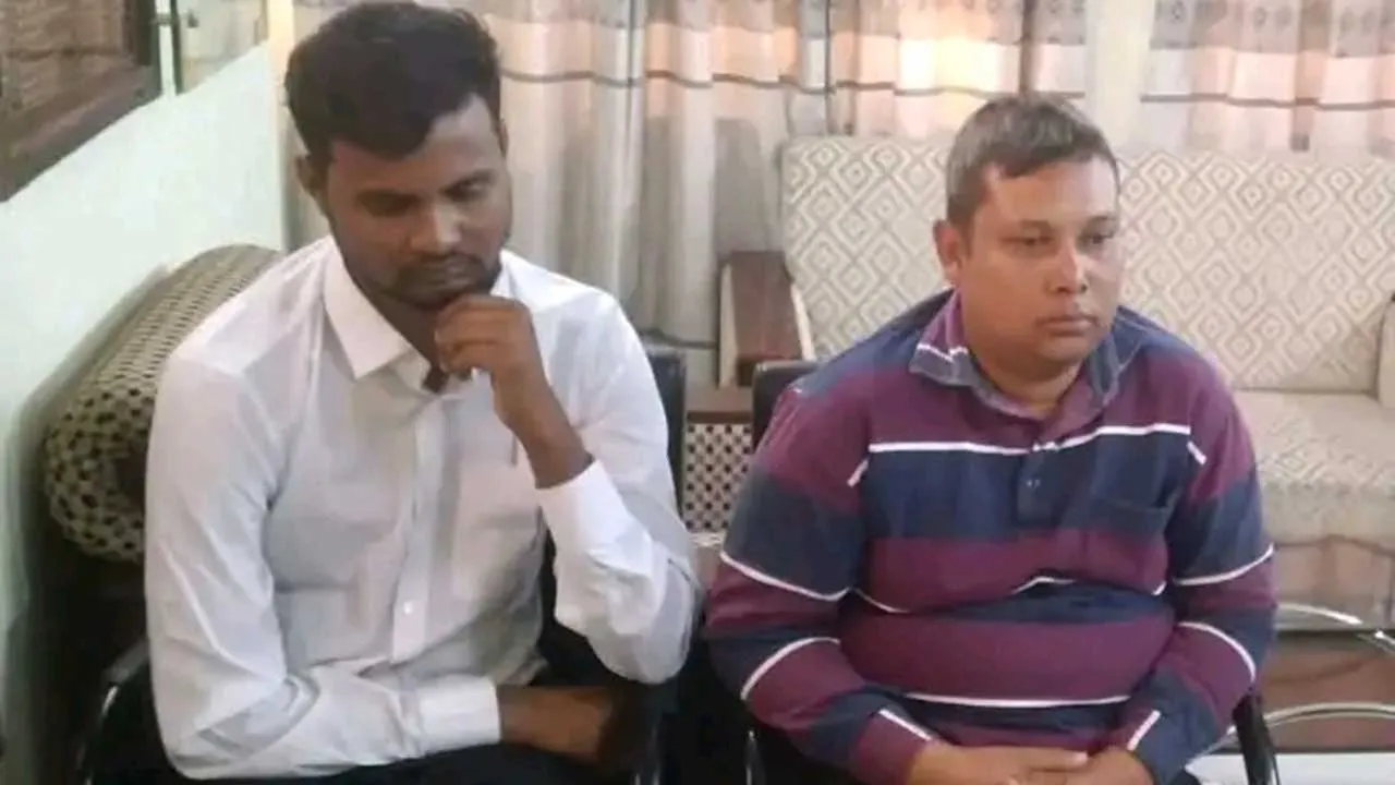 লিখিত না দিয়ে ভাইভায় স্বীকার