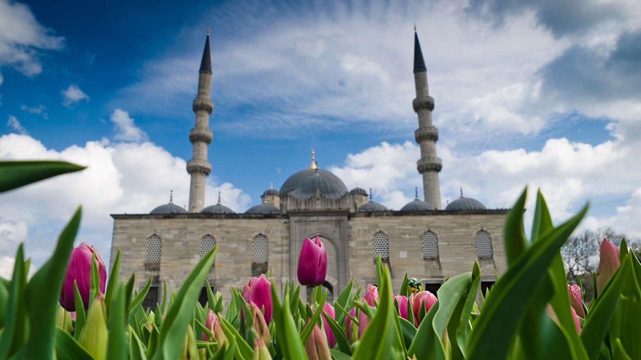 yeni-cami-mosque-20251025180025